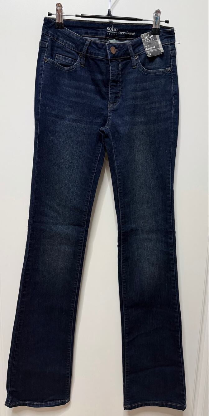 N.y. & Co NWT SOHO Flare curvy bootcut 0 Tall $55 Retail Dark denim jeans